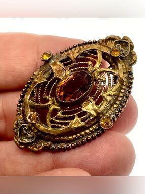 Vintage Victorian Revival Brooch Amethyst Rhinestone Oval Gold Tone Filigree Pin